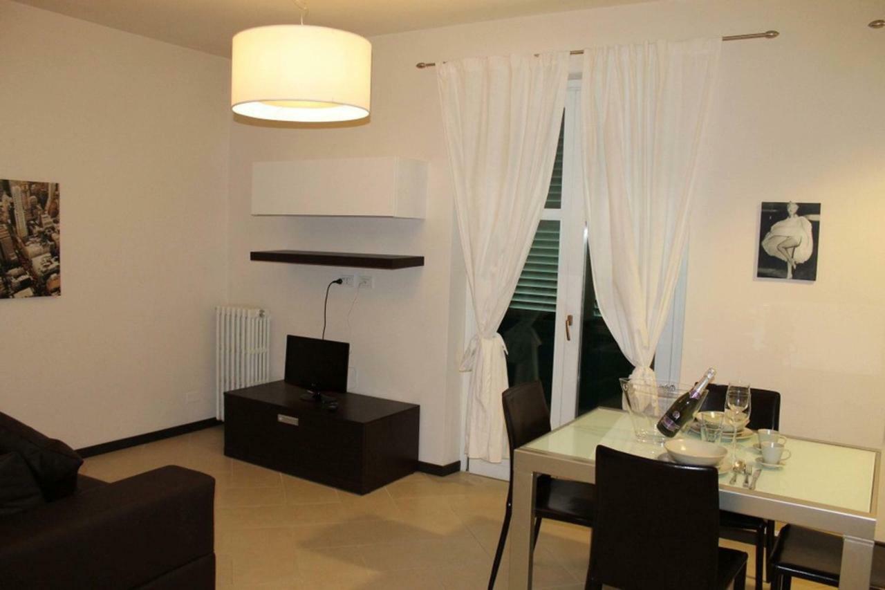 Residence Buelli E Dintorni ซาร์นีโก ภายนอก รูปภาพ